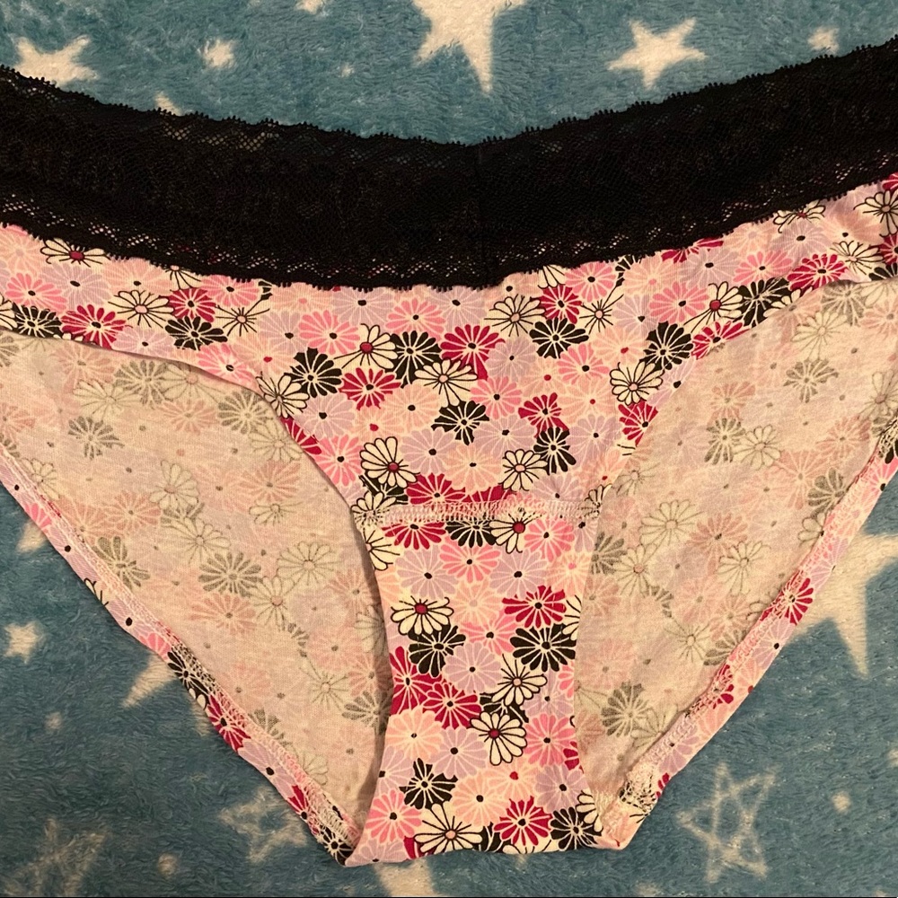 Victoria Secret cheeky panty